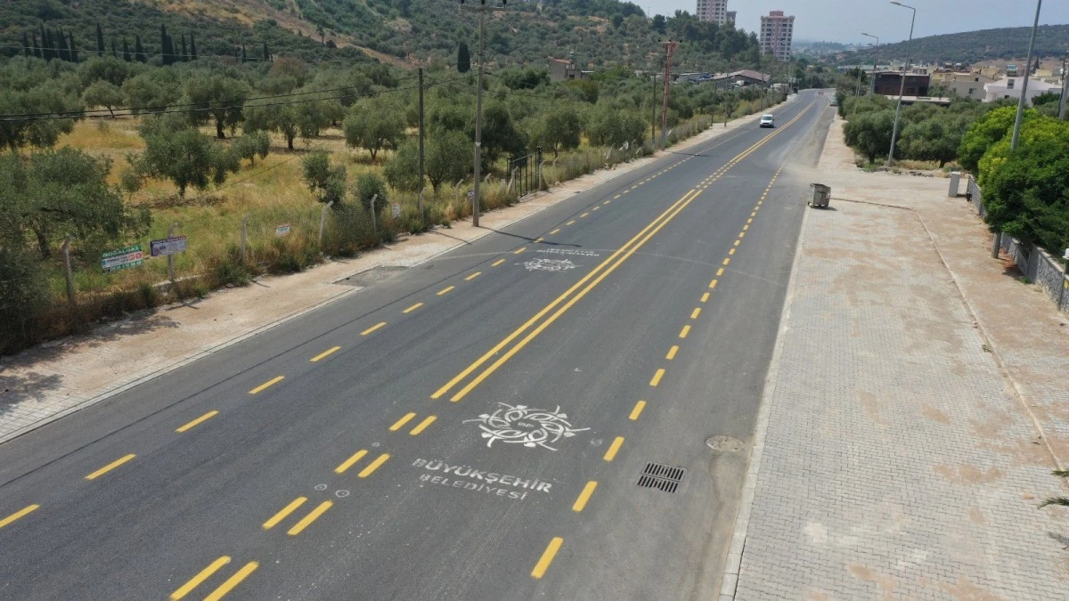 Aydın Büyükşehir Belediyesi Ahmet Pınarı Caddesi'ni yeniledi