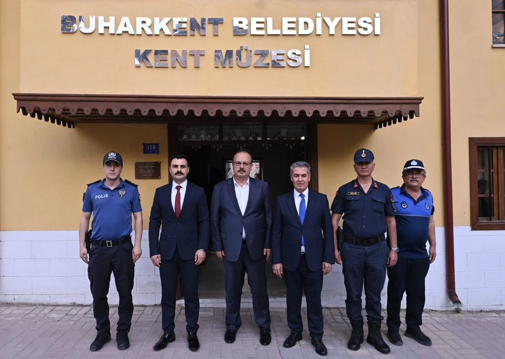 Aydın Valisi Canbolat, Buharkent'teki çalışmaları yerinde inceledi