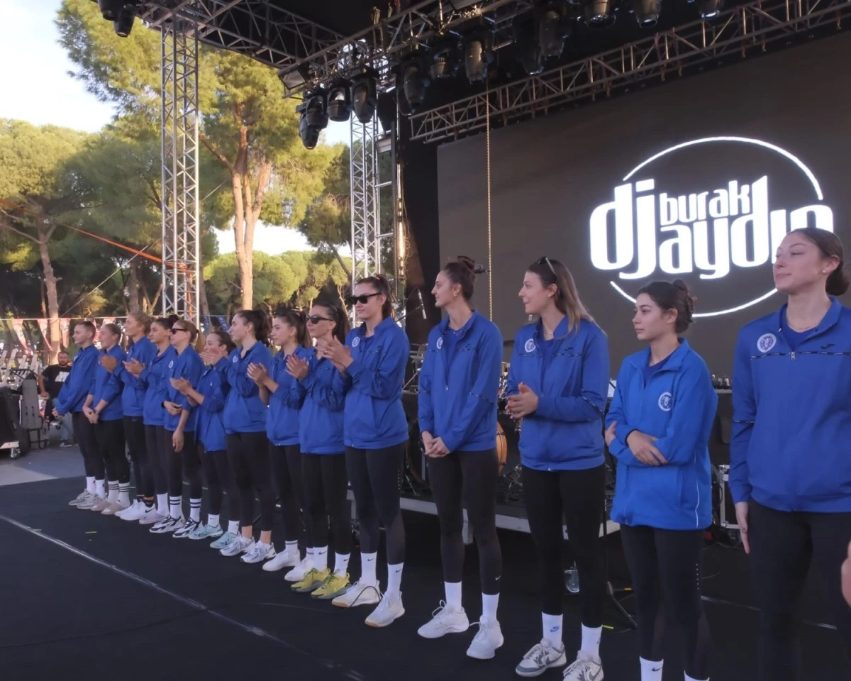 Aydınfest büyük bir coşkuyla başladı