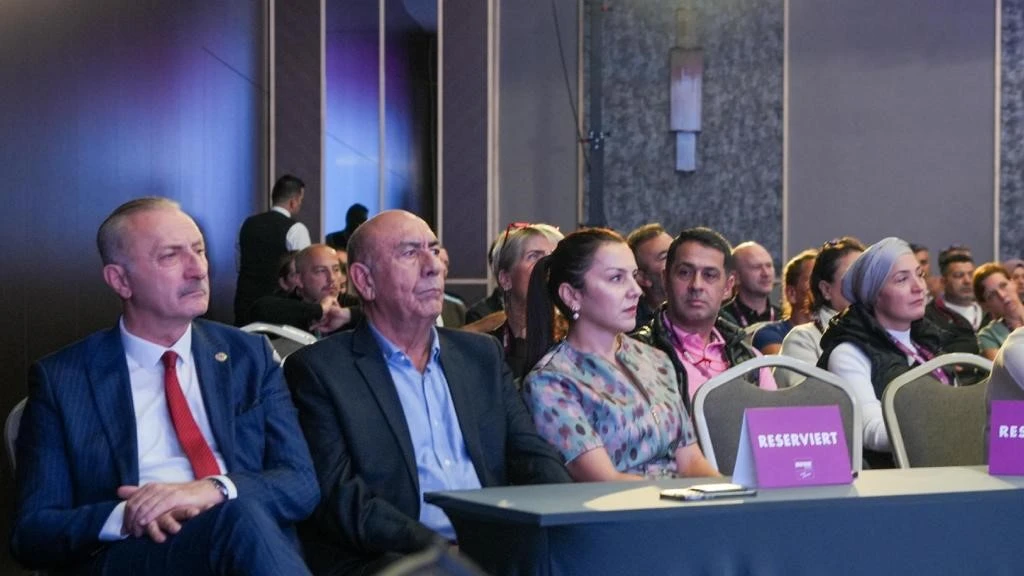 Didim Belediyesi Antalya’daki organizasyona katıldı