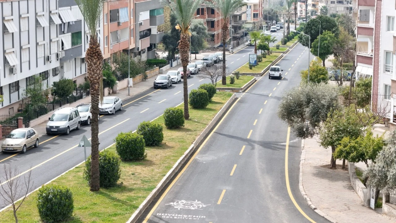 BAŞKAN ÇERÇİOĞLU NAZİLLİ’Yİ KONFORLU VE MODERN YOLLAR İLE BULUŞTURUYOR