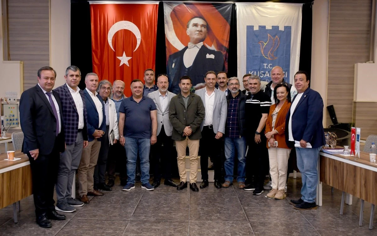 Kuşadası Belediyesi, inşaat ruhsatlarını yeniden vermeye başladı
