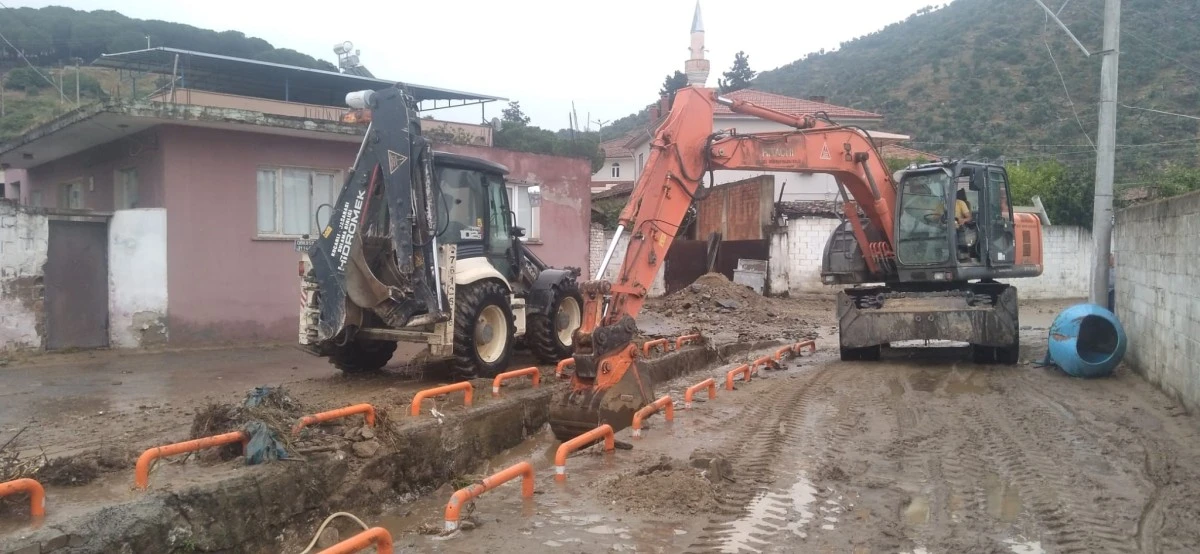 Koçarlı Yeniköy'ü ikinci kez sel vurdu