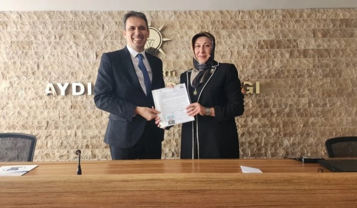 AK Parti Efeler Kadın Kolları Başkanı Hümeyra Ege Aday Adayı oldu