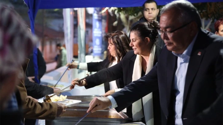 Aydın Büyükşehir Belediyesi iftar sofralarında vatandaşlarla buluşuyor