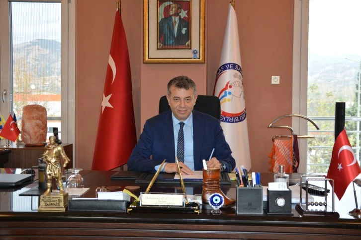 KÜNKCÜ “AHİLİK, SADECE BİR ESNAF TEŞKİLÂTLANMASI DEĞİLDİR”