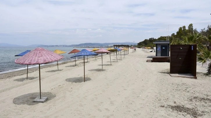 Kuşadası’nın plajları yaza hazırlanıyor