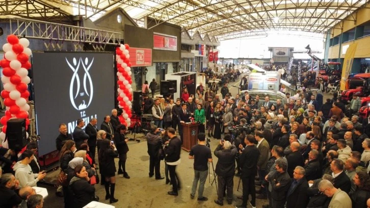 Nazilli Tarım Fuarı'nı ilk 7 saatte 10 bin kişi ziyaret etti