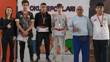 Aydınlı öğrenciler Türkiye finallerine katılmaya hak kazandı