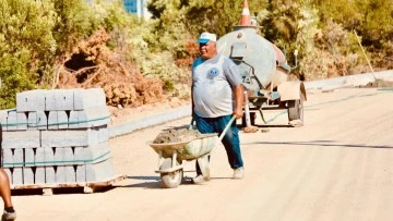 Didim'de bisiklet yolları için çalışmalar başladı