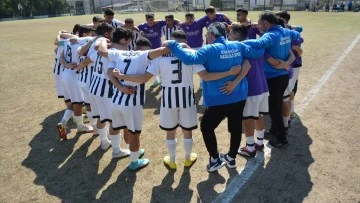 Nazilli Belediyespor U-19 takımı play-off bileti aldı