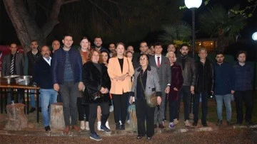 Zafer Partisi sahaya indi